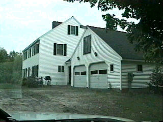 Building photograph for 520 MUNGER LN